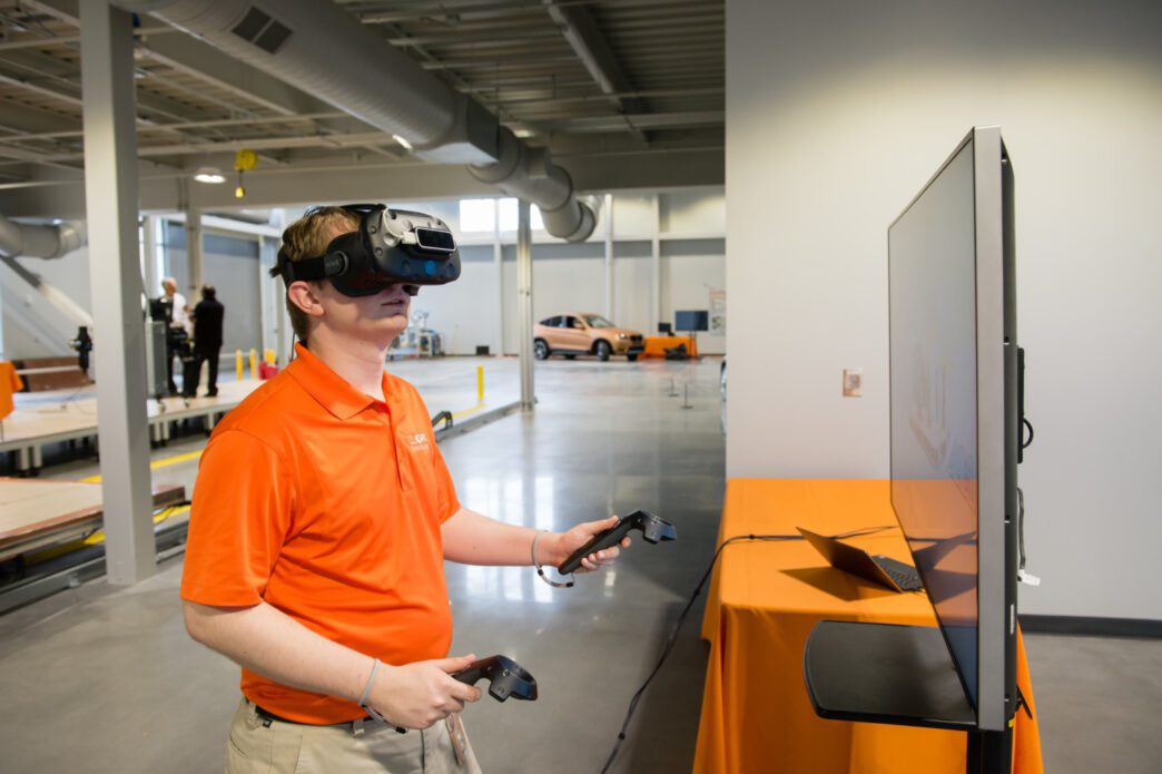 Virtual reality is the centerpiece of a new program aimed at teaching students about robotics and the jobs they are creating in advanced manufacturing.