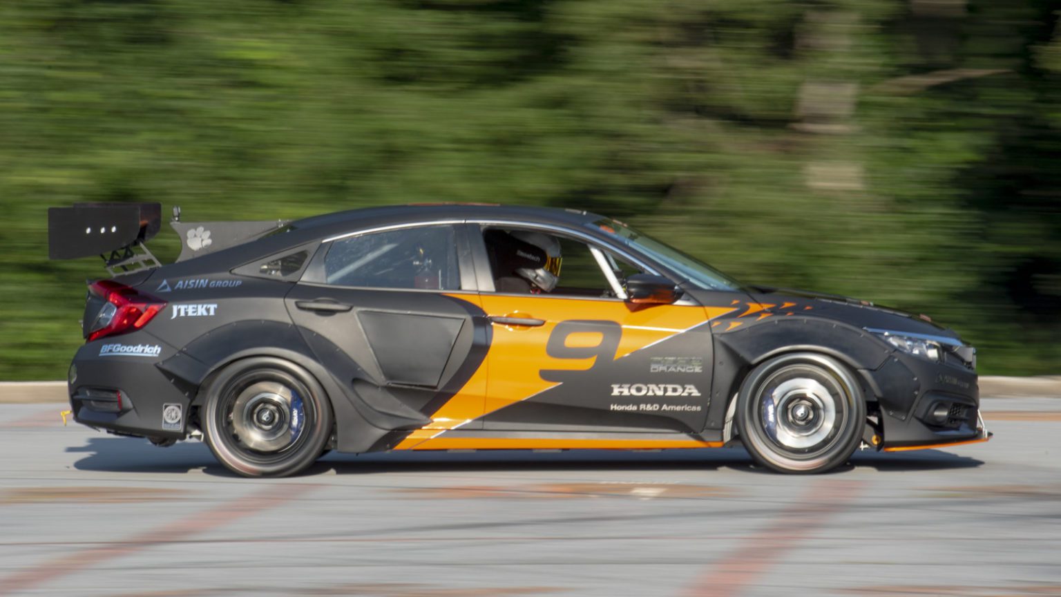 Clemson students unveil 600horsepower hybrid race car prototype