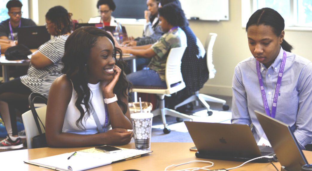Students participate in Erwin Center Summer Scholars branding camp