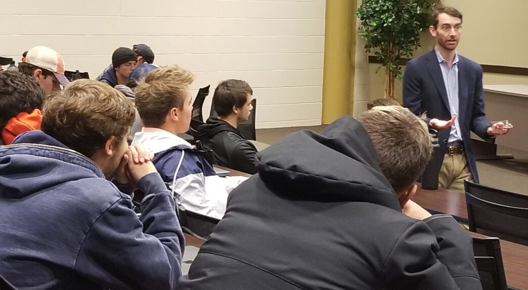 Reed Watson of The Hayek Center speaks to Business 1010 students