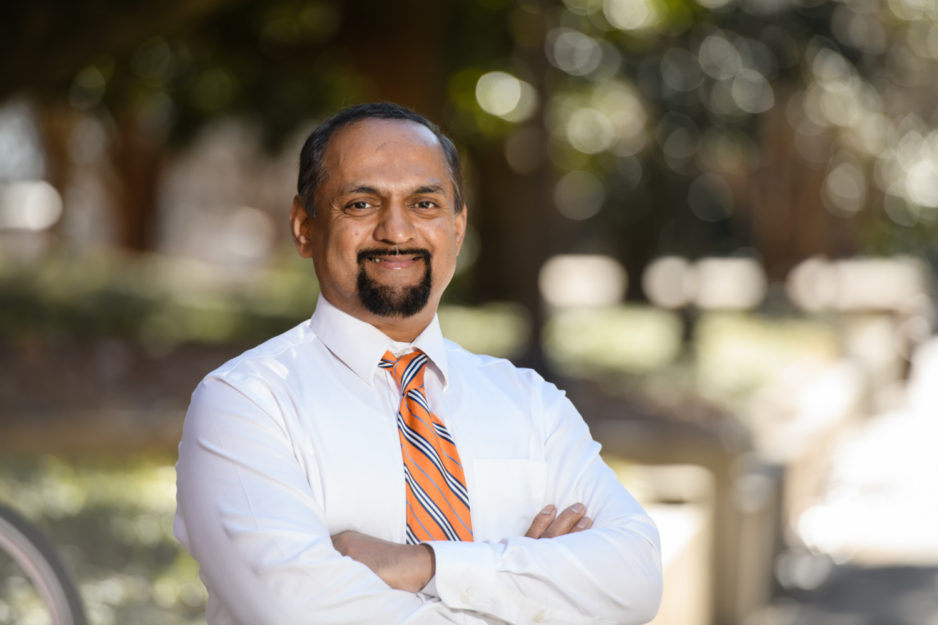 Naren Vyavahare is among the bioengineering faculty members from Clemson University to win R01 awards from the National Institutes of Health.