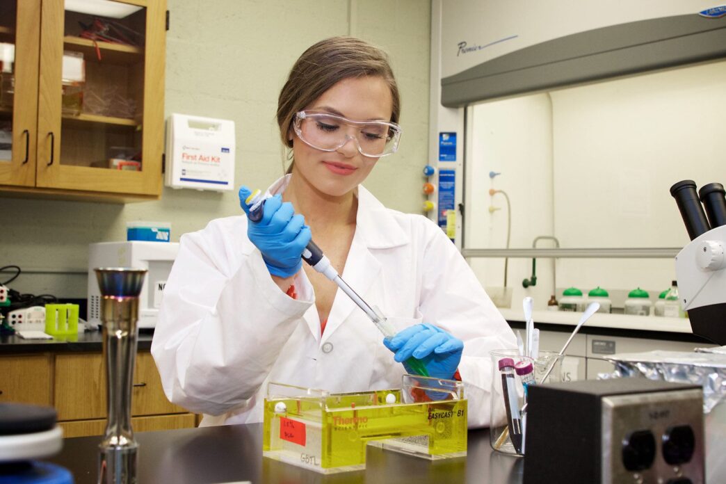 Morgan Nichols in the lab