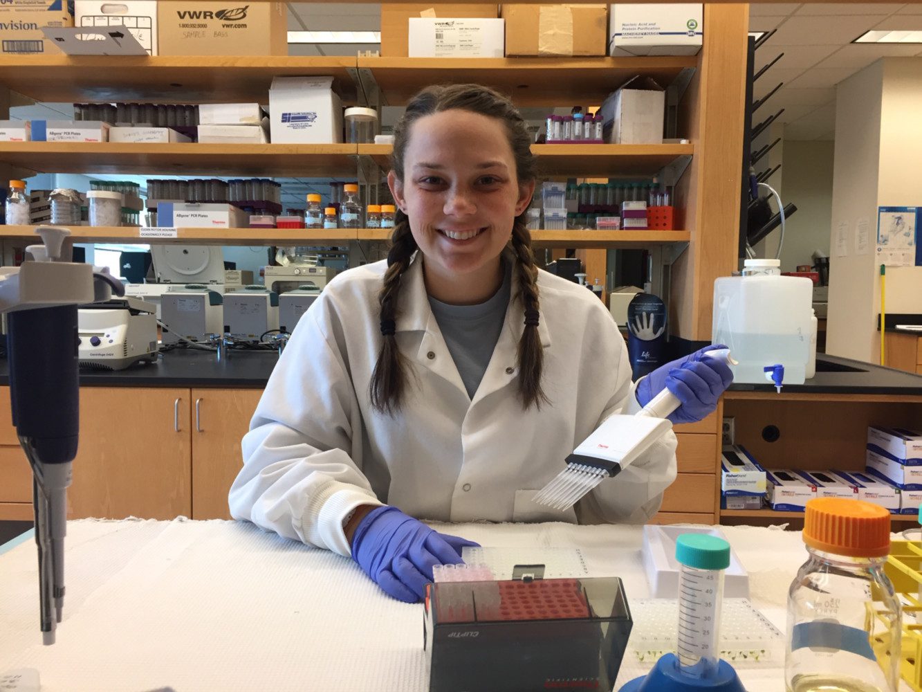Clemson student Texanna Miller poses in the lab.