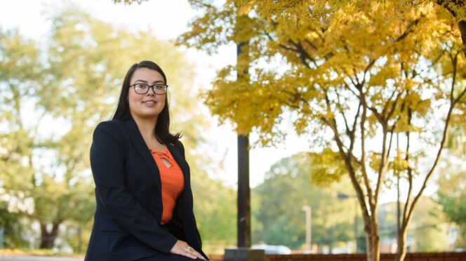 Head shot of May 2020 graduate Victoria Graham, a US Navy veteran