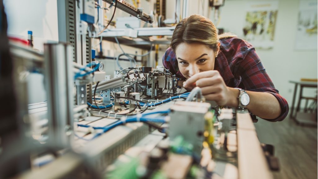 South Carolina’s 21stcentury STEM economy Powered by advanced