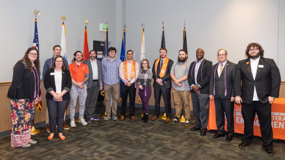 Graduating student veterans in December 2022