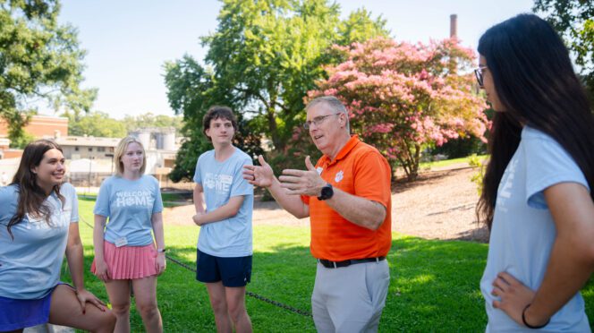 Doug Hallenbeck speaks to students on main campus in Clemson