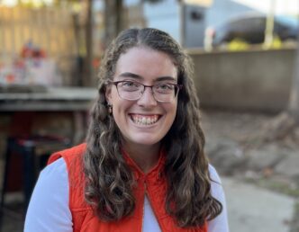 headshot of Juliana Coates
