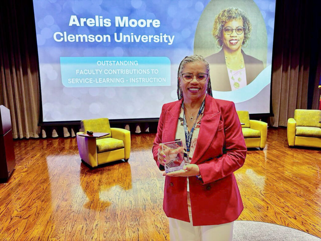 Arelis Moore