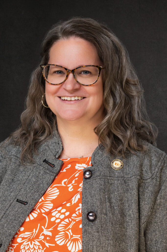 Head shot of Jenny Presgraves, assistant dean of Clemson University Graduate School